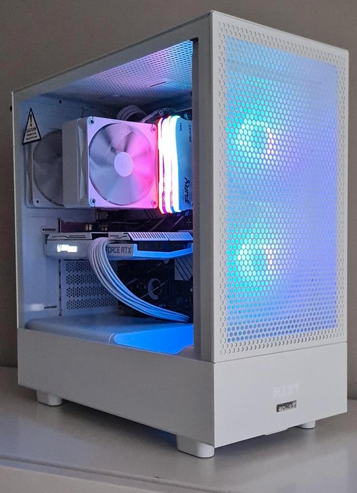 Gaming pc (RTX 3070, 32GB RAM, WiFi, RGB), Computers en Software, Desktop Pc's, Zo goed als nieuw, 4 Ghz of meer, SSD, 32 GB, Met videokaart