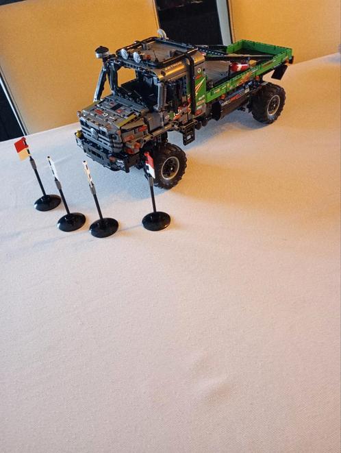 Lego Technic 42129 Mercedes Truck 4x4, Enfants & Bébés, Jouets | Duplo & Lego, Comme neuf, Lego, Enlèvement ou Envoi