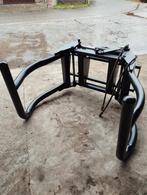 Pince à balles, Articles professionnels