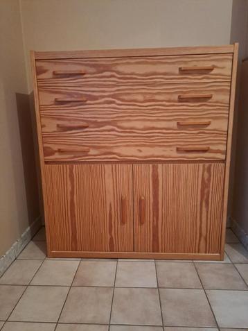 Ensemble commode et table de chevet pin clair beschikbaar voor biedingen