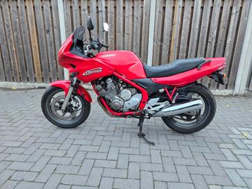 Yamaha Diversion XJ600s diversion
Leuke motor
Bouwjaar 1997
 beschikbaar voor biedingen