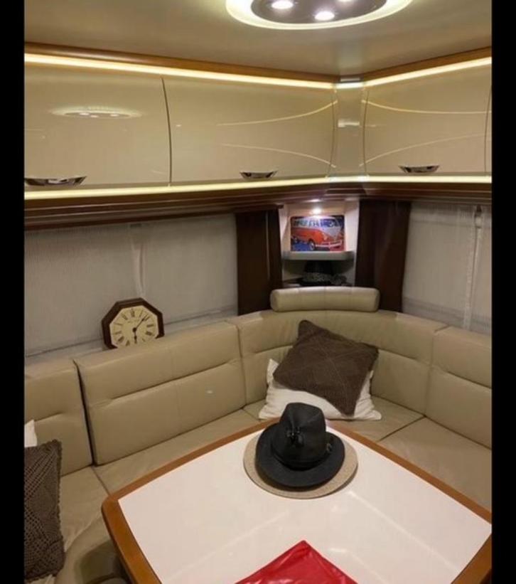 Hobby UFF 650 Spanje San Michuel De Salinas, Caravans en Kamperen, Stacaravans, tot en met 4, Ophalen