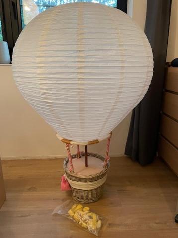 Luchtballon decoratie suikerbonen geboorte fotogrrafie kinde disponible aux enchères