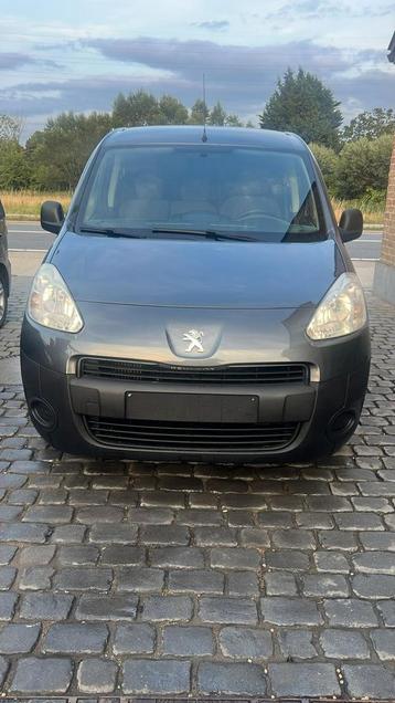 Peugeot Partner 1.6 hdi lichte vracht in topstaat beschikbaar voor biedingen