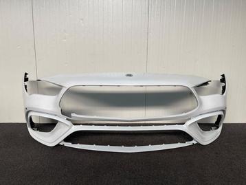 Voorbumper van een Mercedes CLA (779), Auto-onderdelen, 12 maanden garantie, Gebruikt, Mercedes-Benz, Bumper