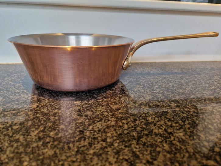 DIKWANDIGE KOPEREN SAUTEERPAN"DE EENHOORN", Huis en Inrichting, Keuken | Potten en Pannen, Zo goed als nieuw, Inox, Ophalen