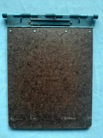 US WWII medical clipboard beschikbaar voor biedingen