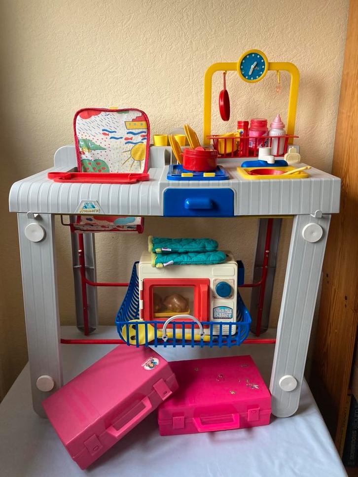 Poppenkeukentafel, Kinderen en Baby's, Speelgoed | Speelkeukens, Gebruikt, Speelkeuken, Kunststof, Ophalen