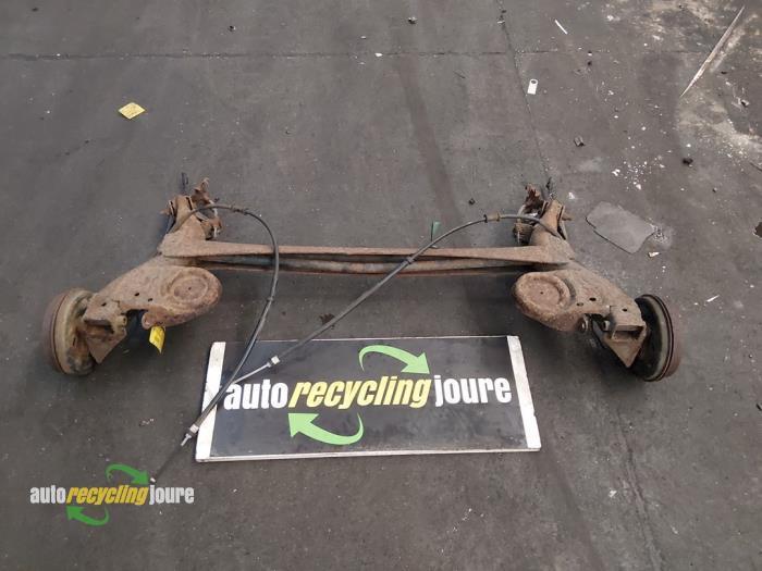 Achteras voorwielaandrijving van een Ford KA, Auto-onderdelen, Remmen en Aandrijving, Ford, Gebruikt, 3 maanden garantie