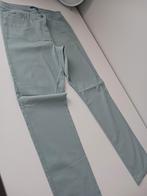 Groene broek net als nieuw te koop.M 42, Kleding | Dames, Broeken en Pantalons, Ophalen, Zo goed als nieuw