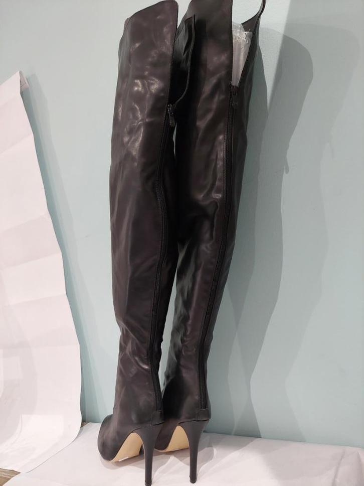 607C* sexy zwarte laarzen met hoge hakken (43), Kleding | Dames, Schoenen, Zo goed als nieuw, Hoge laarzen, Zwart, Verzenden