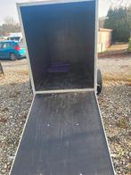 Aangeboden gesloten aanhangwagen, Ophalen, Gebruikt