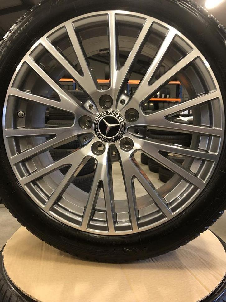 Mercedes A B CLA Klasse W177 X118 W247 18 inch velgen + Wint, Auto-onderdelen, Banden en Velgen, Banden en Velgen, Winterbanden
