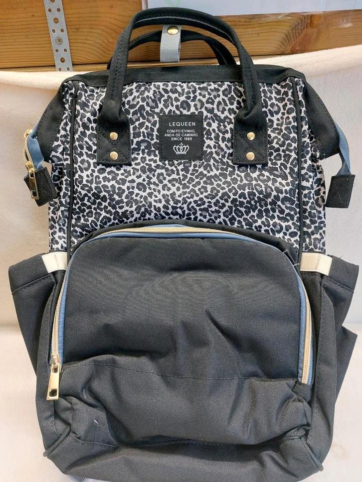 Lequeen luiertas rugzak NIEUW!, Kinderen en Baby's, Luiertassen, Nieuw, Rugzak, Ophalen of Verzenden