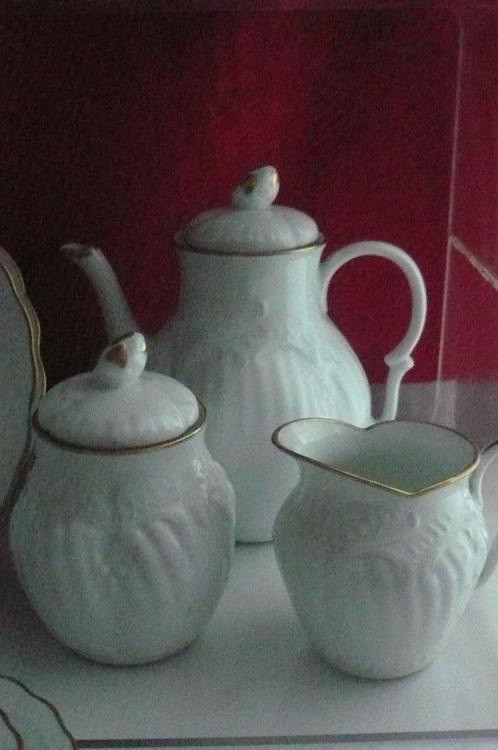 LIMOGES servies Chastagner model "rome", Antiek en Kunst, Antiek | Servies compleet, Ophalen