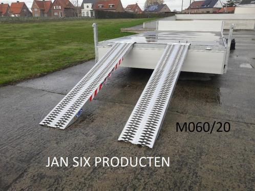 Alu. oprijplaat type M060B3/20 afm. 2000x300 cap 4500 kg/paa, Doe-het-zelf en Bouw, Gereedschap | Handgereedschap, Ophalen