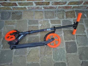 Oxelo Kinderstep 1m30 tot 1m70 beschikbaar voor biedingen