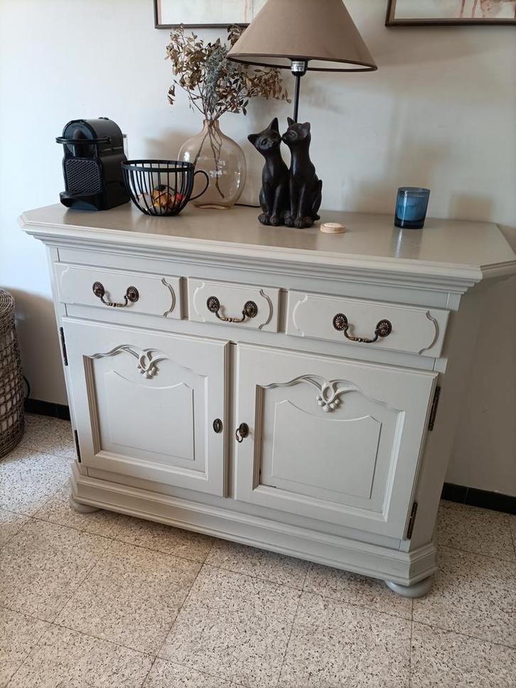 Landelijk klassieke dressoir in een modern jasje, Huis en Inrichting, Kasten | Dressoirs, Zo goed als nieuw, 100 tot 150 cm, 25 tot 50 cm