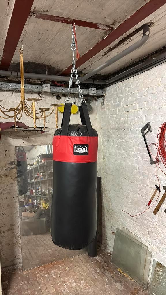Lonsdale bokszak, Sport en Fitness, Boksen, Zo goed als nieuw, Ophalen
