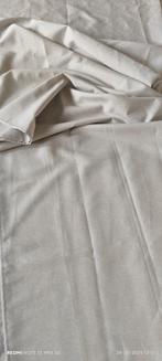 Beige gordijn  lichtdoorlatend. 1m40/2m60., Ophalen, Zo goed als nieuw, Beige