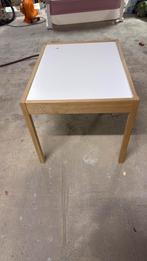 Kindertafel, Kinderen en Baby's, Ophalen, Gebruikt, Tafel(s)