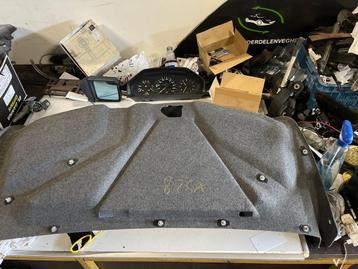 W124 achterklep bekleding binnenkant Sedan 1993 beschikbaar voor biedingen