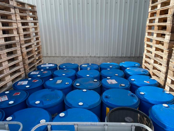 Barils vides de 200 litres, Jardin & Terrasse, Barils de pluie, Utilisé, Synthétique, 150 litres ou plus, Enlèvement