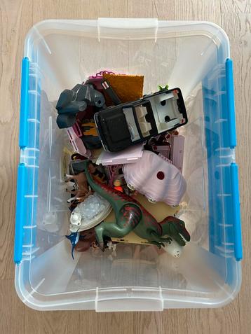 2 grote dozen Playmobil beschikbaar voor biedingen