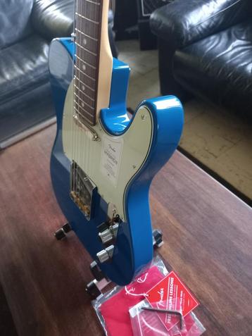 Neuve: Fender Japan Telecaster Blue Hybrid 2 RW  beschikbaar voor biedingen
