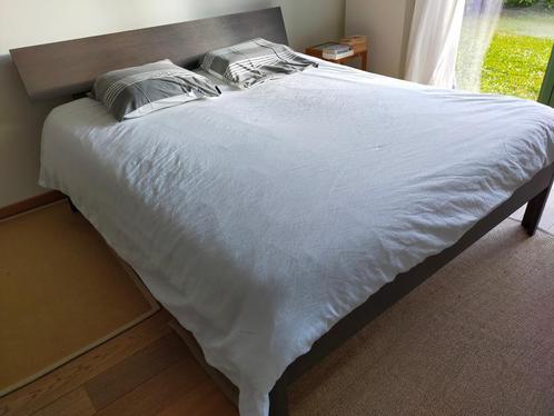 LIT COMPLET  2 PERSONNES 2m sur 1,80m, Huis en Inrichting, Slaapkamer | Bedden, Zo goed als nieuw, Tweepersoons, 180 cm, 200 cm