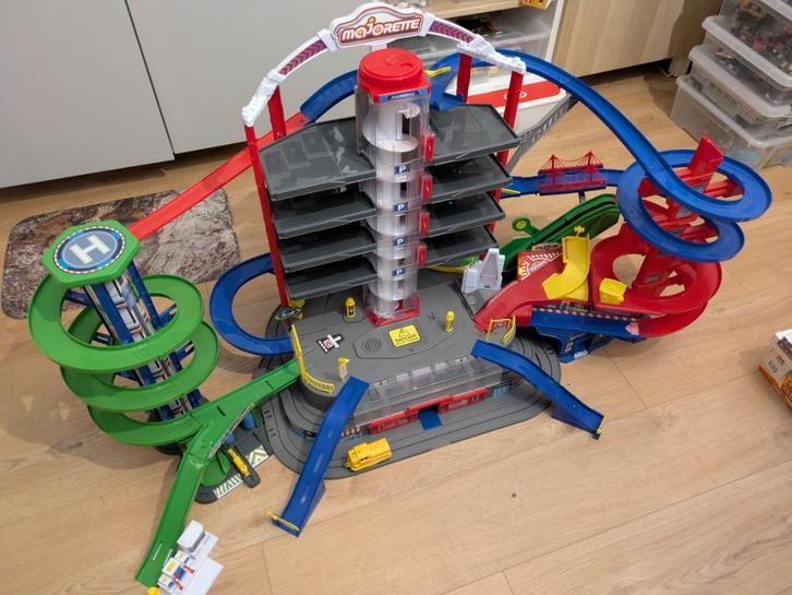 Majorette Super City Garage, Kinderen en Baby's, Speelgoed |Speelgoedvoertuigen, Gebruikt, Ophalen