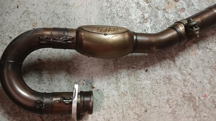 Echappement kawasaki kxf, Motos, Pièces | Kawasaki, Enlèvement