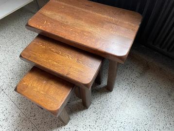 Nesttafels beschikbaar voor biedingen