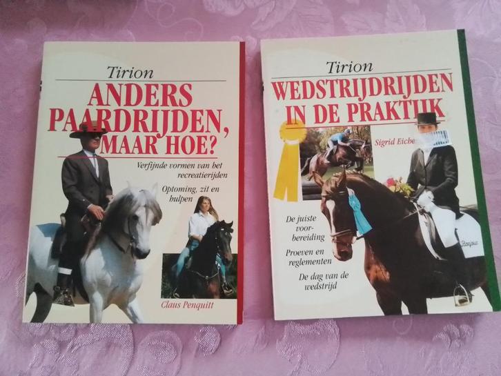 Boeken 'Anders paardrijden, maar hoe?" en 'Wedstrijdrijden', Dieren en Toebehoren, Paarden en Pony's | Overige Paardenspullen