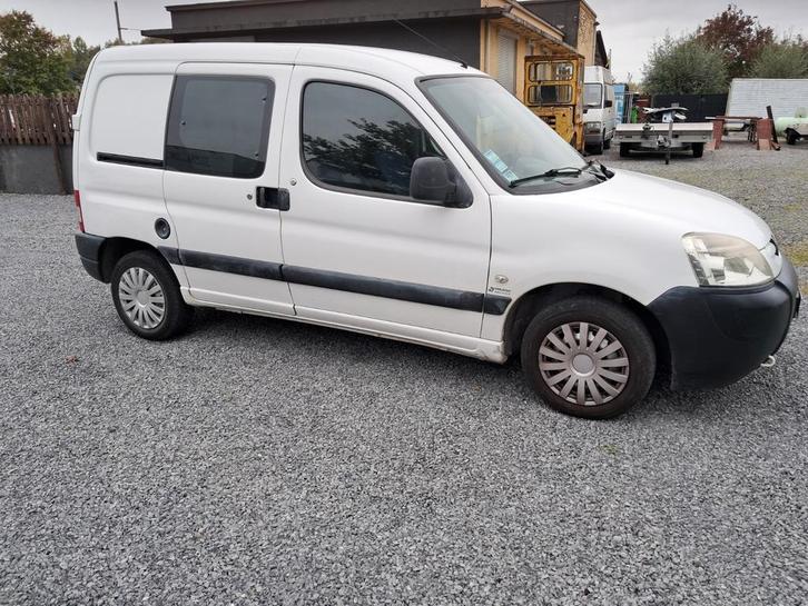 Peugeot Partner  1.6 HDI Lichte vracht., Auto's, Bestelwagens en Lichte vracht, Particulier, Schuifdeur, Peugeot, Diesel, Euro 4