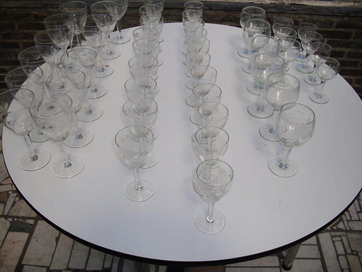 set klassieke wijnglazen, Antiek en Kunst, Antiek | Glaswerk en Kristal, Ophalen