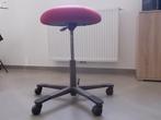 Bureaustoel zonder rugleuning, Ophalen of Verzenden, Gebruikt, Rood, Bureaustoel