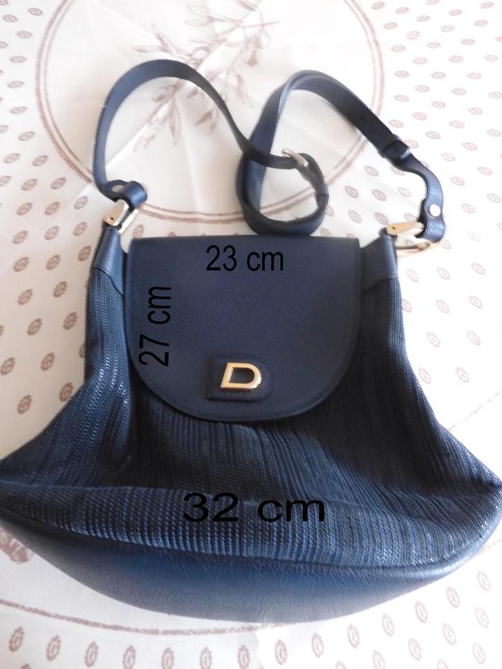 Bijna nieuwe zwarte 'Duchateau' damestas., Handtassen en Accessoires, Tassen | Damestassen, Zo goed als nieuw, Schoudertasje, Zwart