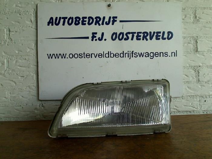 Phare gauche d'un Volvo V40, Autos : Pièces & Accessoires, Éclairage, Volvo, Utilisé, 3 mois de garantie, Enlèvement ou Envoi