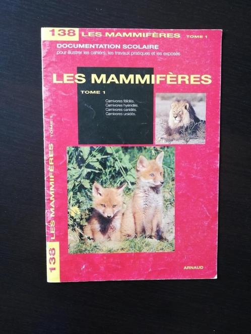 Gratis bundelboekje Mammals volume 1 n138, Boeken, Dieren en Huisdieren, Ophalen of Verzenden