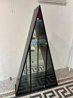 Vitrine Memphis, Met deur(en), Glas, 25 tot 50 cm, 100 tot 150 cm