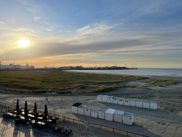 Appartement zeedijk Knokke-Heist 2slaapkamers beschikbaar voor biedingen