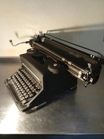 Machine à écrire olivetti type m40 ultra rare, Divers, Machines à écrire, Enlèvement, Comme neuf