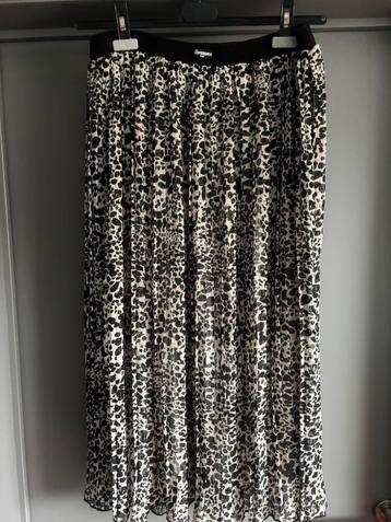 Superdry rok met motief beschikbaar voor biedingen