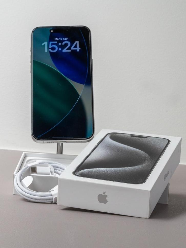 iPhone 15 Pro Max – Wit – 256 GB – Uitstekende staat, Telecommunicatie, Mobiele telefoons | Apple iPhone, Zo goed als nieuw, 256 GB