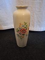 Decoratieve keramische vaas met bloemen, Ophalen, Wit, Aardewerk of Porselein, Zo goed als nieuw
