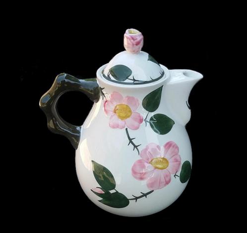 Villeroy & Boch (Wildrose) – Koffiekan, Antiek en Kunst, Antiek | Servies los, Verzenden