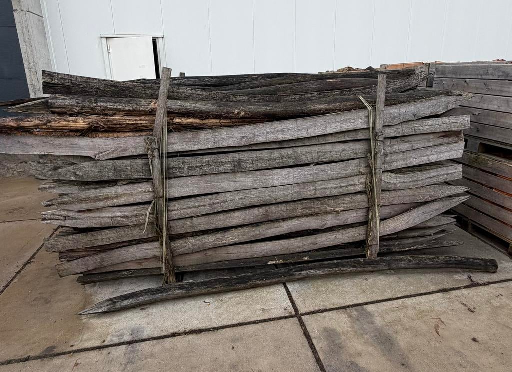 Half ronde palen voor weide, Jardin & Terrasse, Poteaux, Poutres & Planches, Neuf, Poteaux, 250 cm ou plus, Enlèvement