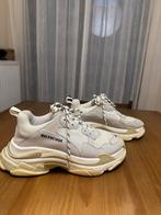 Balenciaga - Triple S - Beige - 44, Overige kleuren, Ophalen of Verzenden, Zo goed als nieuw, Sneakers