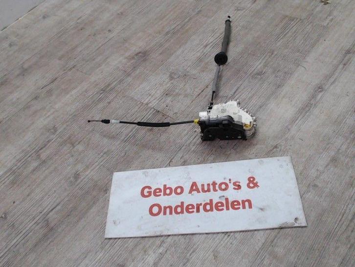 SERRURE DE PORTE GAUCHE Audi A3 (8V1 / 8VK), Autos : Pièces & Accessoires, Carrosserie & Tôlerie, Audi, Gauche, Utilisé